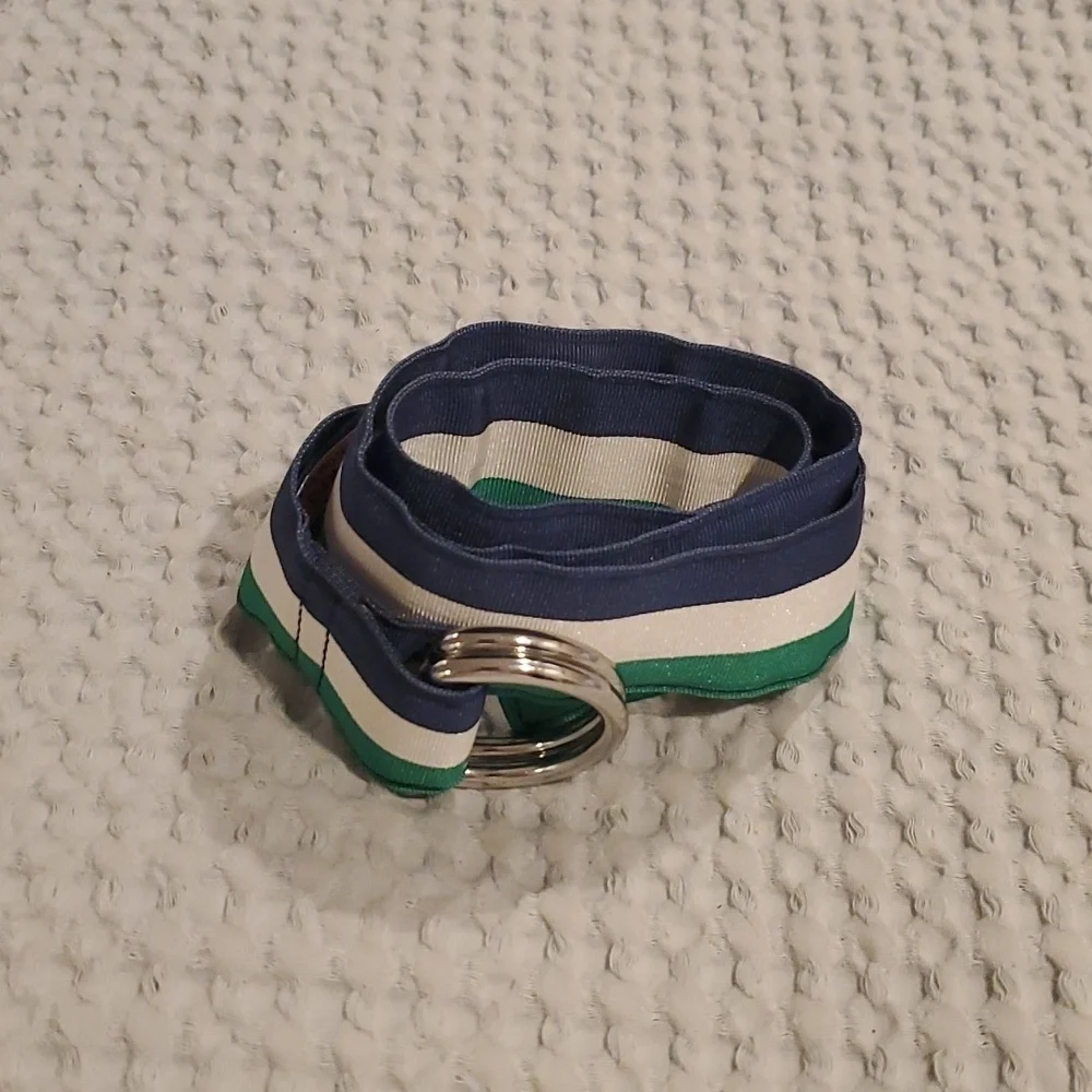 Vineyard Vines striped D ring belt size S